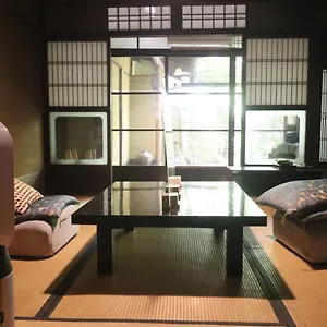 2* Pensión Gallery Nozawa